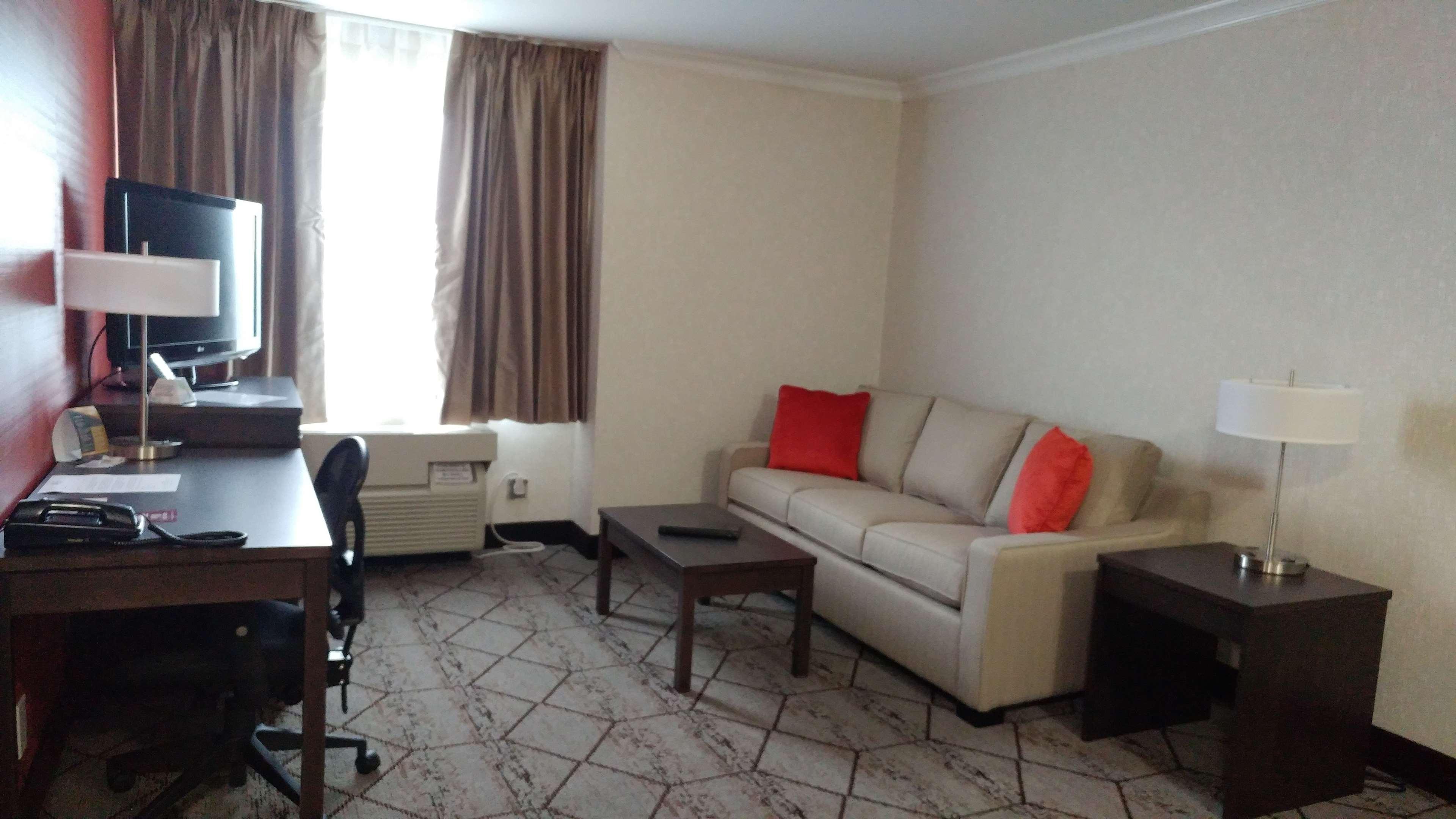 เบสต์ เวสเทิร์น พลัส โรส ซิตี สวีตส์ Hotel เวลแลนด์ ภายนอก รูปภาพ